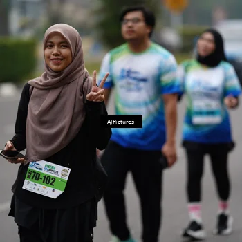 Runner Photo 7341437