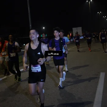 Runner Photo 7341438