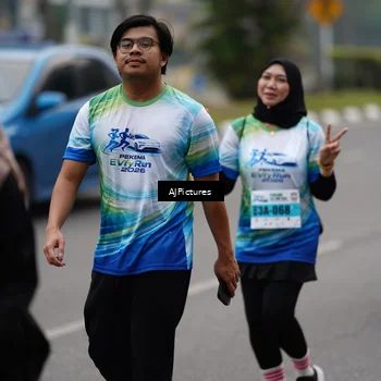 Runner Photo 7341448
