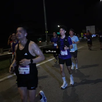Runner Photo 7341452