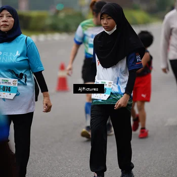 Runner Photo 7341460