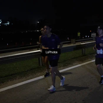 Runner Photo 7341470