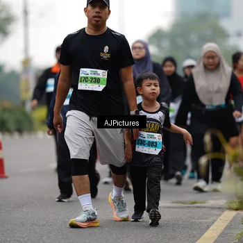 Runner Photo 7341471