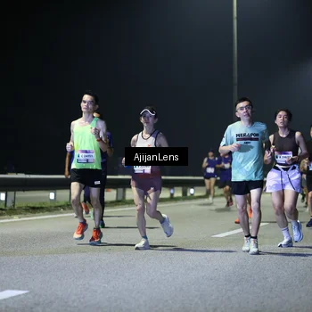 Runner Photo 7341475
