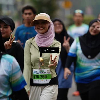 Runner Photo 7341499