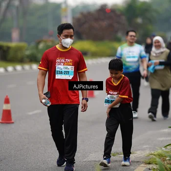 Runner Photo 7341516