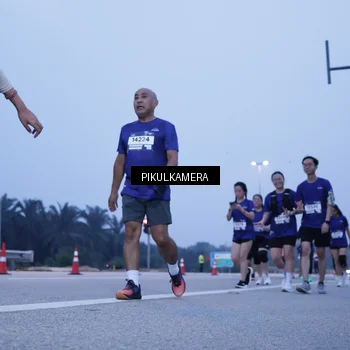 Runner Photo 7341520