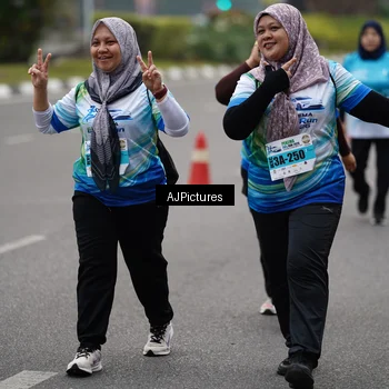Runner Photo 7341525