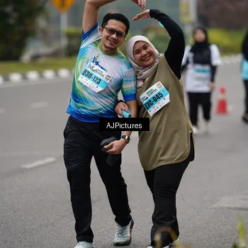 Runner Photo 7341538