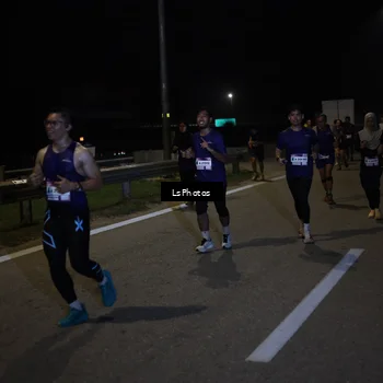 Runner Photo 7341548