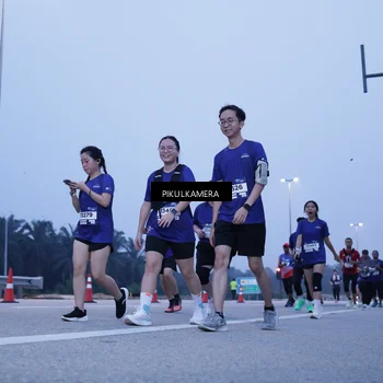 Runner Photo 7341559