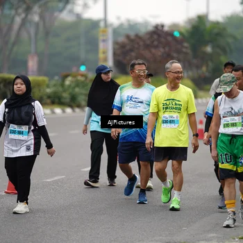 Runner Photo 7341563