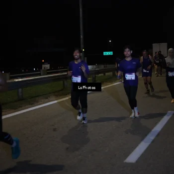 Runner Photo 7341574