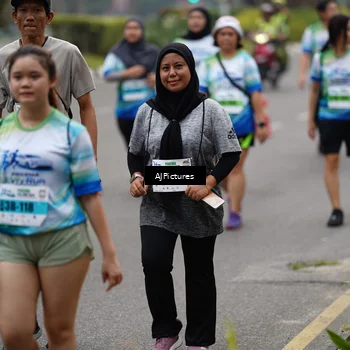 Runner Photo 7341592