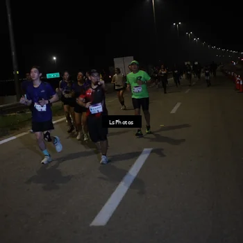 Runner Photo 7341624