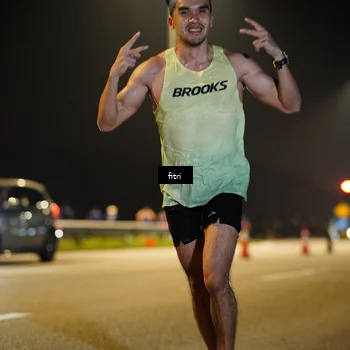 Runner Photo 7341635