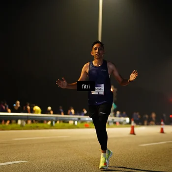 Runner Photo 7341639