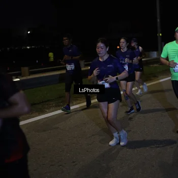 Runner Photo 7341642