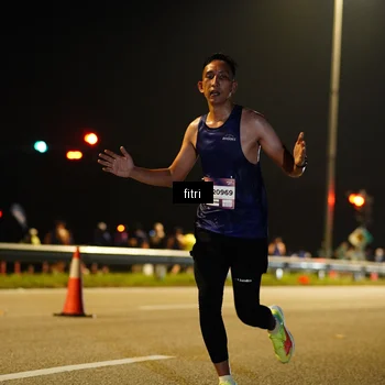 Runner Photo 7341644
