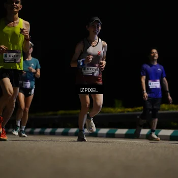 Runner Photo 7341651