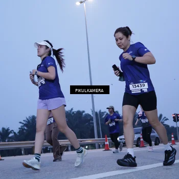 Runner Photo 7341667