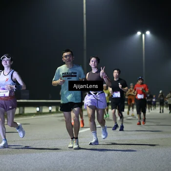 Runner Photo 7341674