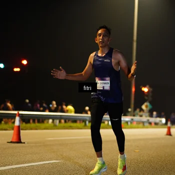 Runner Photo 7341677