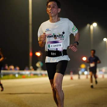 Runner Photo 7341678