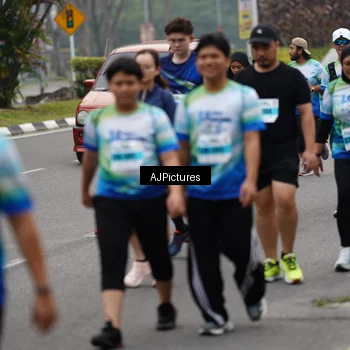 Runner Photo 7341689