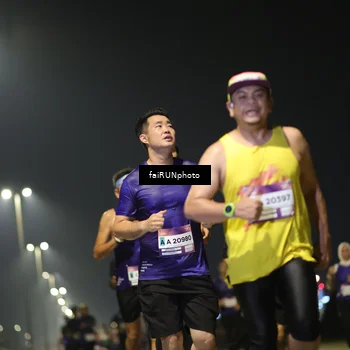Runner Photo 7341707