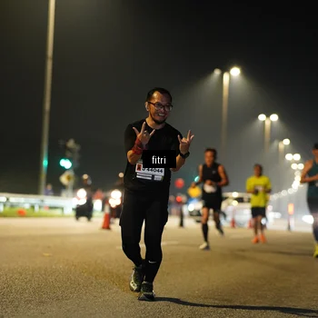 Runner Photo 7341711