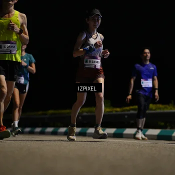 Runner Photo 7341716