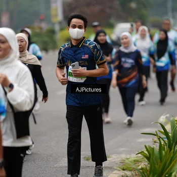 Runner Photo 7341726