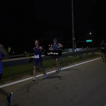 Runner Photo 7341728