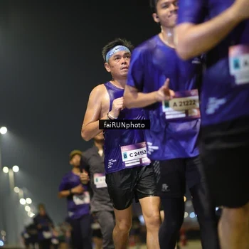 Runner Photo 7341731