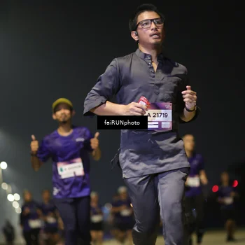 Runner Photo 7341742