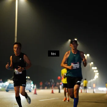 Runner Photo 7341753