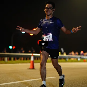 Runner Photo 7341754
