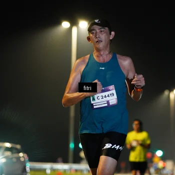 Runner Photo 7341763