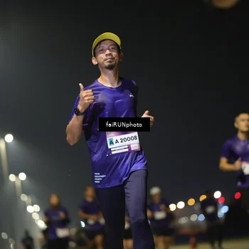 Runner Photo 7341764