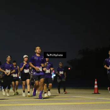 Runner Photo 7341767