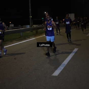 Runner Photo 7341771