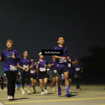 Runner Photo 7341782