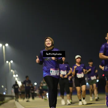 Runner Photo 7341791