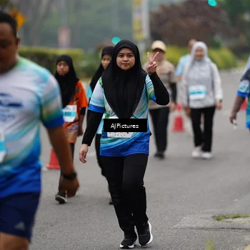 Runner Photo 7341797