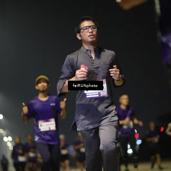 Runner Photo 7341805