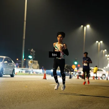 Runner Photo 7341810