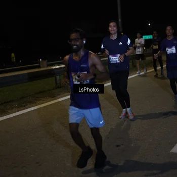 Runner Photo 7341813
