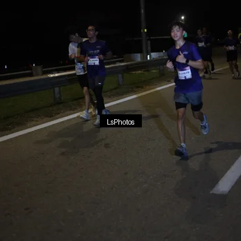 Runner Photo 7341841
