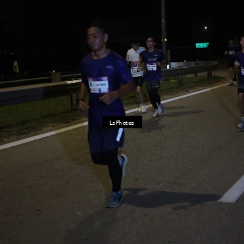 Runner Photo 7341846